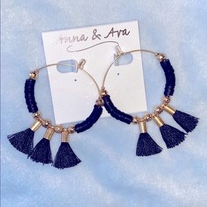 ANNA & AVA. GOLD W/BLACK ACCENT. HOOPS. BOLD. SASS